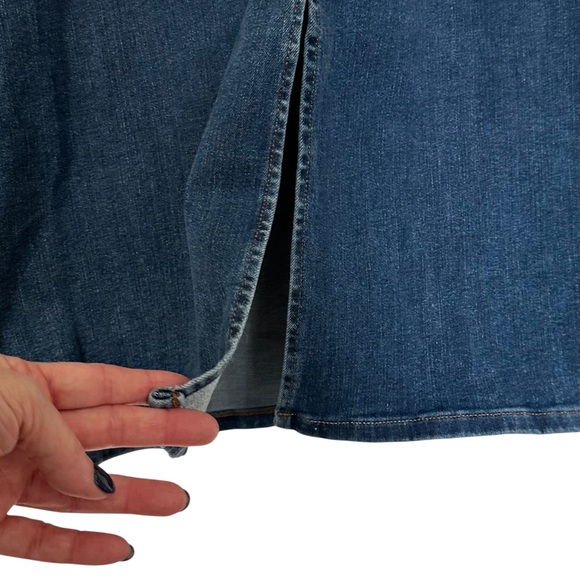 NWT Express 2024 Dark Wash Denim Scoop Neck Midi Sheath Dress Size L - Picture 10 of 10